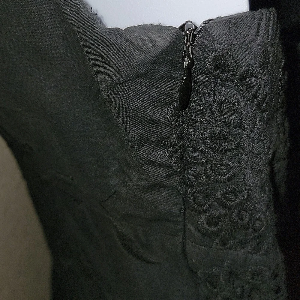 Bandolino Halter Black Flower Pattern Eyelet 100% cotton Dress size 12 - Picture 4 of 10